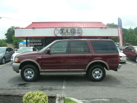 Accessible elements incorporate calfskin upholstery, ford's sync 3 infotainment framework, apple carplay and android auto similarity, a wifi problem area. 2001 ford expedition towing capacity - Towing