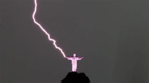 Rios Christ Chips Finger In Lightning Storm Abc News