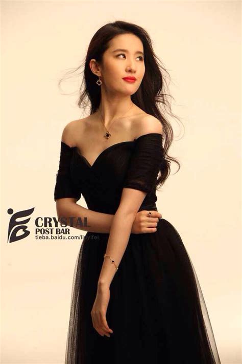 Liu Yifei 刘亦菲 B Hubei China H cm Thời trang nữ Thời trang Diễn viên