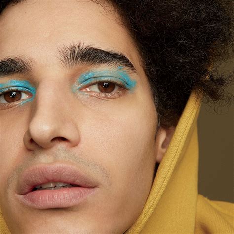 Why Boys Wearing Makeup Is More Than A Trend Teen Vogue