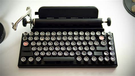 Qwerkywriter Goes Old School Lends Vintage Typewriter Design To Modern