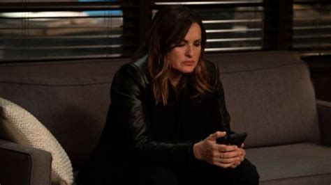 Mariska Hargitay Reveals She Broke Her Knee And Fractured Her Ankle Connect Fm Local News