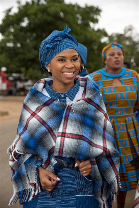 Traditional Xhosa Wedding Dresses With Modern Fabrics Artofit