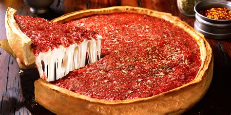 7 Best Deep Dish Pizzas in Chicago in 2018 - Top Chicago Pizza Places