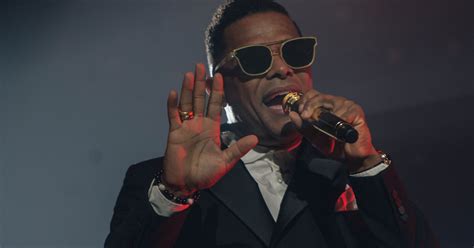 Neo Soul Singer Maxwell Blends Randbs Past And Present At Milwaukee Concert