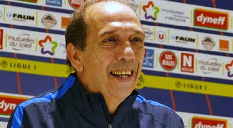 Arsenal tactics under unai emery. L1 - MHSC : Jean-Louis Gasset tire son chapeau à Unai ...