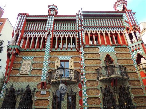 Where To See Gaudís Architecture In Barcelona Through Eternity Tours