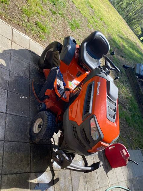 Used Husqvarna Yt42dxls 42 In Riding Lawn Mower For Sale Ronmowers