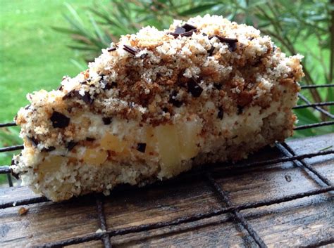 Was haben granatapfel, pomelo und ananas gemeinsam? Ananas-Nuss-Torte | Ananas kuchen, Obsttorte rezept und ...