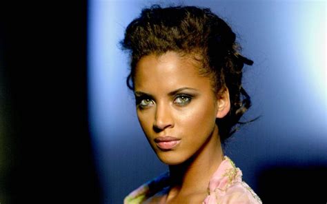 Free Download Celebrity Photo Noemie Lenoir Noemie Lenoir Photo Vote X For