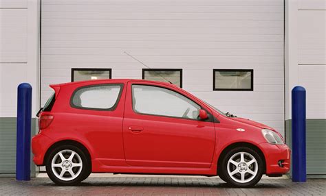 Toyota Yaris T Sport 2001 Picture 4 Of 13