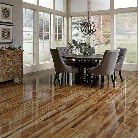 This legno 8 x 48 x 12mm laminate flooring is a rustic wide plank that offers an incredibly realistic wood look and feels on a durable and stylish wide plank. 16 Different Types of Laminate Flooring Explained With ...