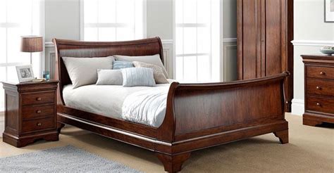 How To Style With Premium Mahogany Bedroom Furniture