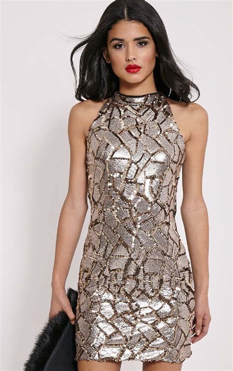 Typed Of Sequin Dresses To Enhance Women Beauty | News Share