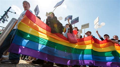 Japan Belatedly Joins Gay Rights Movement