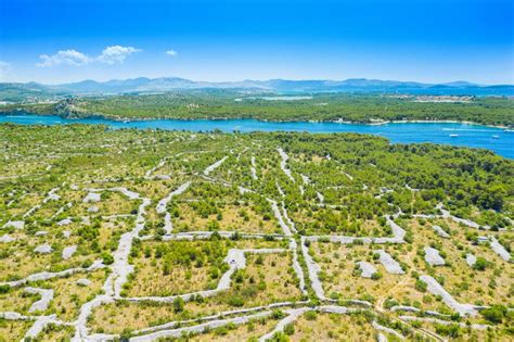 Kroatische Adria Kosirina Bucht Auf Murter Insel Stockbild Bild Von Insel Segelboot