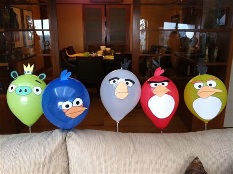 I wasn't able to find many angry birds party supplies in stores. Mommy by day. Mighty hero by night.: Angry Birds Birthday ...