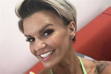 Kerry Katona Weight Loss Tv Babe Flashes Abs Of Steel In Sexy Braless