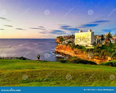 Social Isolation View Along Ocean Side Cliffs Vaucluse Sydney