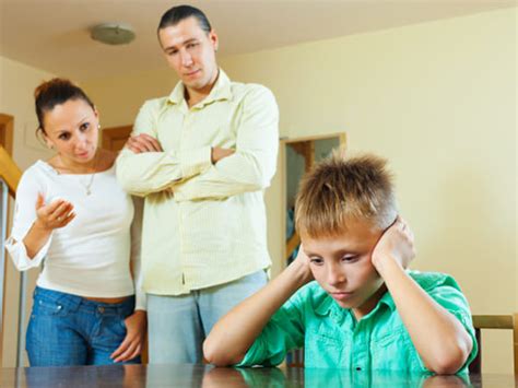 11 Struggles That Every Child With Strict Parents Has To Go Through And