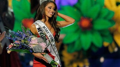 Miss Nevada Usa Nia Sanchez Crowned Miss Usa Racked Vegas