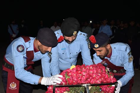 Islamabad Police On Twitter گزشتہ رات روڈ ایکسیڈنٹ میں رضائے الٰہی سے وفات پا جانے والے اسلام