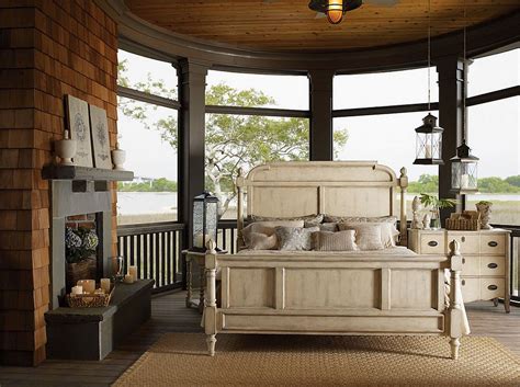 Two different nightstands painted the same! 30 Bedrooms that Wow with Mismatched Nightstands