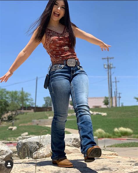 Charros Banda Vaqueras On Instagram “lafamosaserena 😍🔥” Western Outfits Women