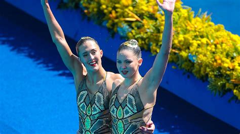 Team GB Synchro Swimmers Open Rio Olympic Campaign
