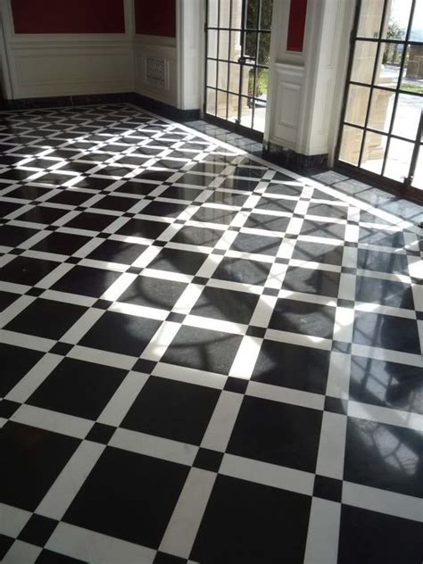 20 Art Deco Floor Tiles