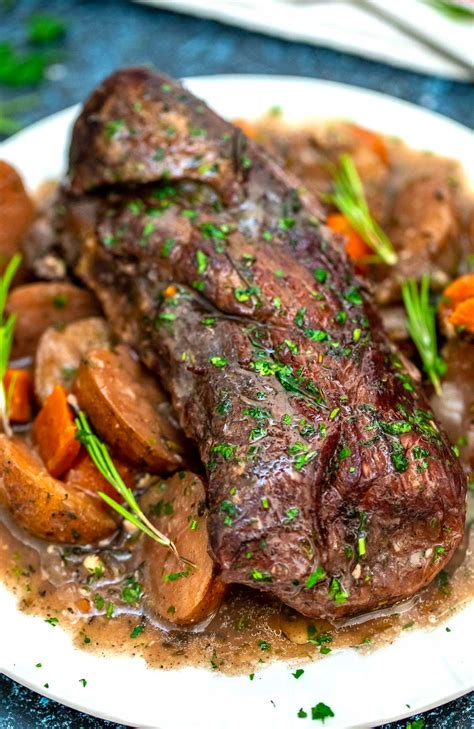 While the entire rib section comprises ribs six through 12, a standing rib roast may contain anywhere from two to seven ribs. Instant Pot Red Wine Beef Roast - Sweet and Savory Meals