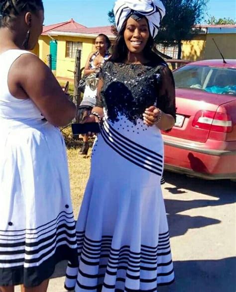 Clipkulture Xhosa Bride In Beautiful Umbhaco Mermaid Dress With Black
