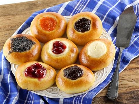To check the seasoning of the filling mixture before making the gyoza, fry a little of each type of mixture in a frying pan and taste, then adjust the seasoning accordingly. American Cakes: Kolache - Learn the history of Czech ...