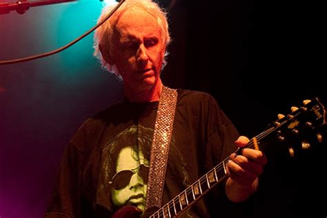Robby Krieger Net Worth, Age, Height, Weight, Early Life, Career, Bio, Dating, Facts - Millions ...