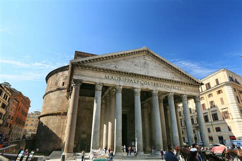 Maybe you would like to learn more about one of these? Pantheon - Roma Viva