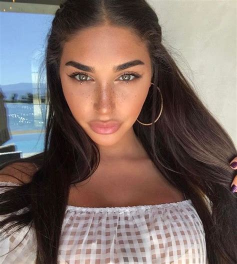 Chantel Brunette Beauty Chantel Jeffries Hair Beauty