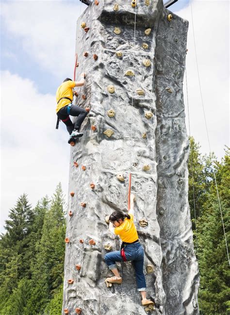 4 Person Rock Climbing Wall Rental — National Event Pros