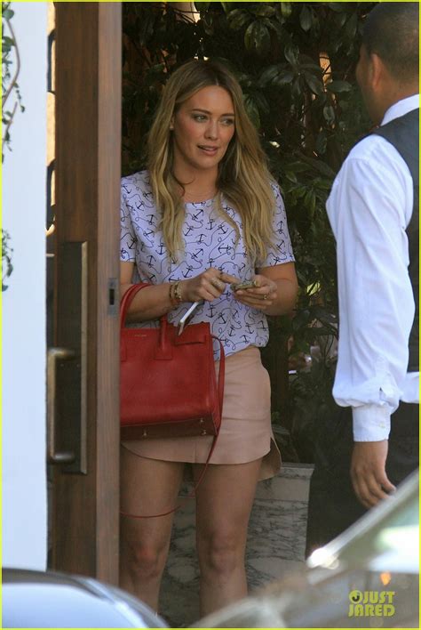 Hilary Duff Shows Off Toned Legs At Cecconis Photo 3058449 Hilary