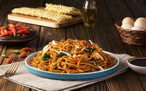 Caranya hampir mirip dengan mempersiapkan pop mie. Resep Masak Mie Goreng Indomie - Masak Memasak