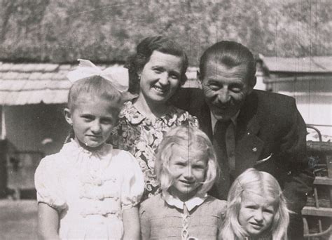 Törőcsik mari fiatalon is gyönyörű. Törőcsik Mari ma 80 éves: Tudjátok, én képtelen vagyok ...