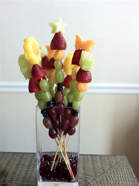 For your next big shindig, why not combine these worlds easily and elegantly with an edible display that doubles as hors d'oeuvres and a centerpiece? Pin by Erika Galicia on DIY | Edible arrangements, Fruit ...