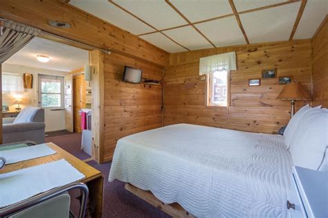 Its the middle of the summer and surf is pretty rare in the summer. Lake Superior Cabin | Bell Sheep Homestead North Shore MN ...