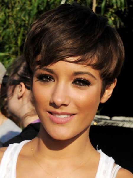See more ideas about hair styles hair beau. 16+ Short Hairstyle With Ears Cut Out, Charming Style!