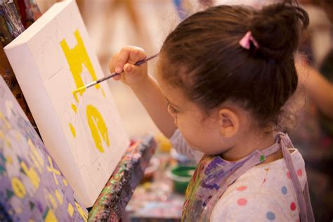 Kids Can Learn To Paint With Two Uae School Teachers Time Out Abu Dhabi