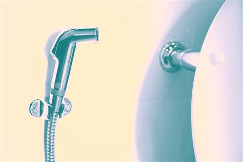 What Is A Bidet We Asked Experts About The Health Benefits Of Bidets