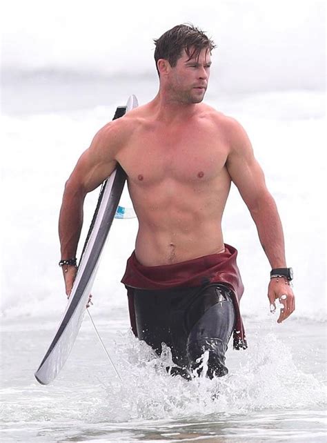 Chris Hemsworths Shirtless Surfing Pics Are Going Viral For The Right Reason Check Them Out
