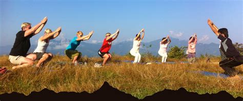 Yoga work — смотреть в эфире. Nepal Yoga Tour, Yoga While Walking, Nepal Yoga Trekking ...