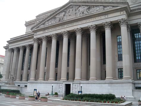 National Archives in Washington DC | National archives, Photo service ...