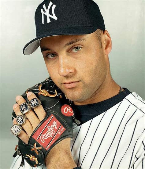 Memorabilia Derek Jeter New York Yankees World Series Ring With Wooden Display Box