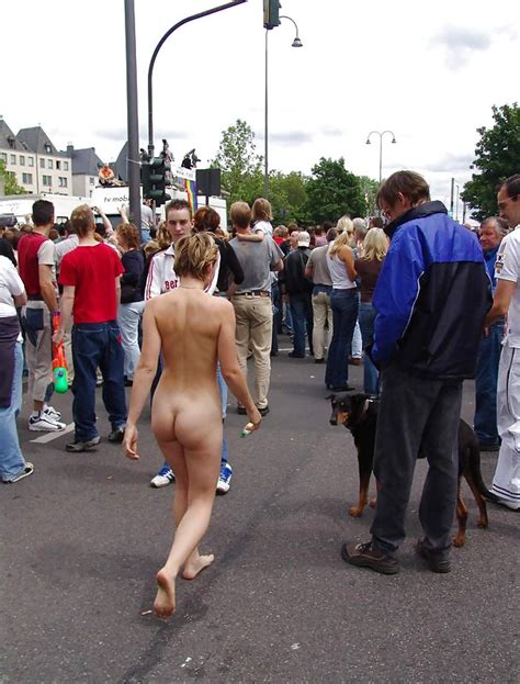 Amateur Public Nudity Porn Pics Pictoa